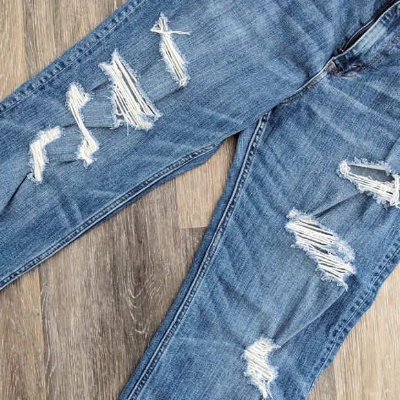 Abercrombie & Fitch Zoe Natural Rose Ankle straight distressed jean - Picture 4 of 4